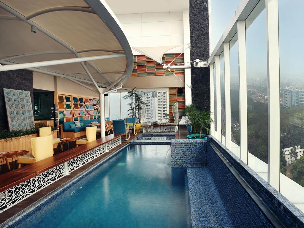 Mercure Jakarta Simatupang Экстерьер фото